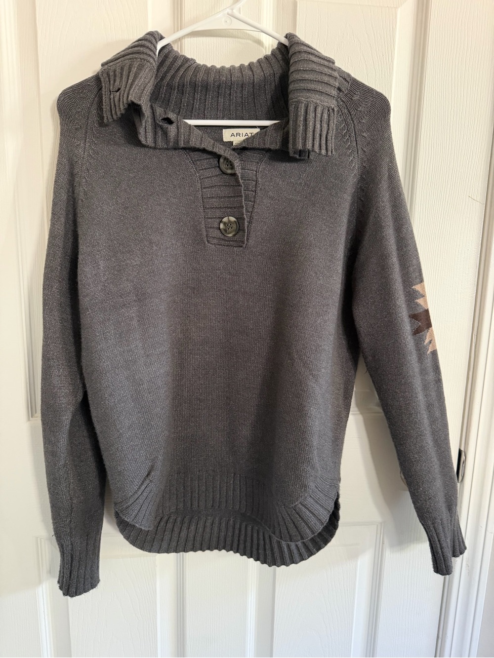 Ariat Charcoal Ribbed Collar Button Pullover Sweater